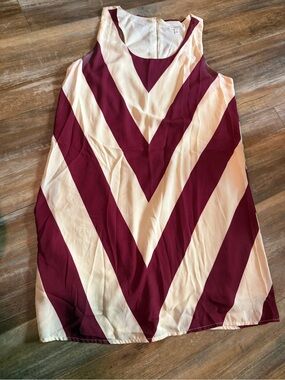 Charming Charlie Burgundy & Cream Chevron V-Neck Tank